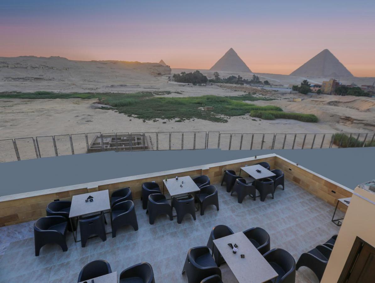 Pyramids Land Palace Kafret el-Gabal Buitenkant foto